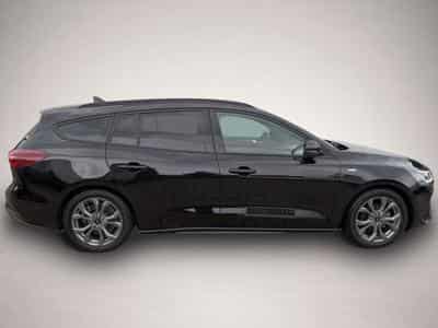 Ford Focus (2024) - Photo 2
