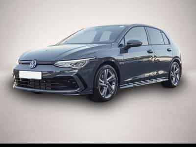 VW Golf (2024) - Foto 1