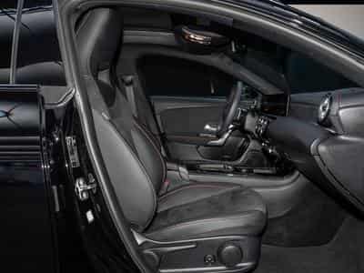 Mercedes CLA (2025) - Foto 2