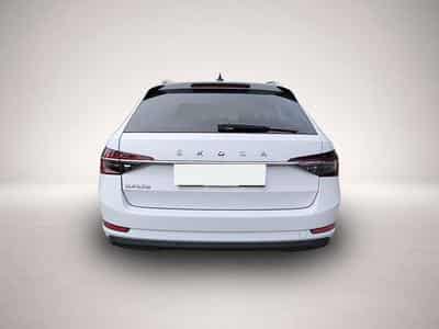 Skoda Superb (2023) - Foto 6