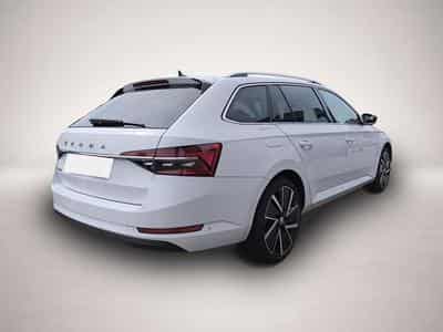 Skoda Superb (2023) - Foto 7