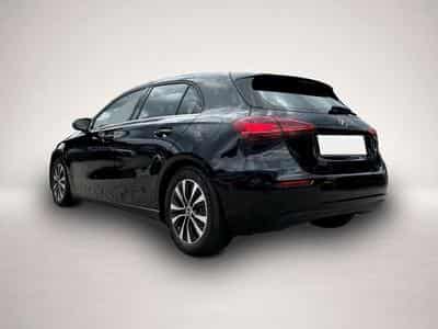 Mercedes 180 (2024) - Foto 2