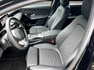 Mercedes 180 (2024) - Foto 7