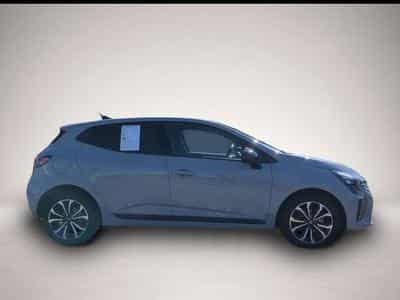 Renault Clio (2025) - Foto 1