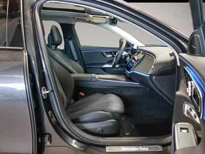 Mercedes 300 (2025) - Foto 2