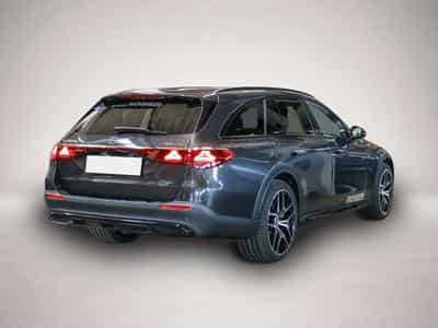 Mercedes 300 (2025) - Foto 3