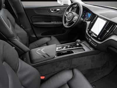 Volvo XC60 (2024) - Photo 6