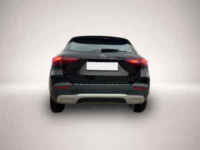 Mercedes GLA 200 (2024) - Photo 3