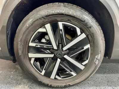 Peugeot 2008 (2025) - Foto 3