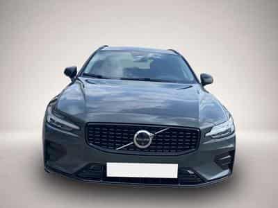 Volvo V60 (2025) - Photo 3