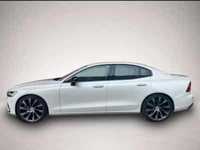Volvo S60 (2023) - Photo 2