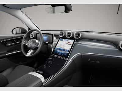 Mercedes GLA 200 (2025) - Photo 4