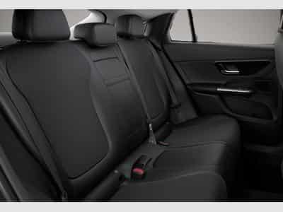 Mercedes GLA 200 (2025) - Photo 7