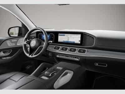 Mercedes GLA 200 (2025) - Photo 4