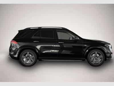 Mercedes GLA 200 (2025) - Photo 5