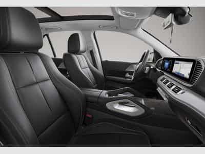 Mercedes GLA 200 (2025) - Photo 6