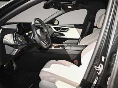 Mercedes 300 (2025) - Foto 5