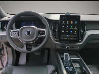 Volvo XC60 (2025) - Photo 8