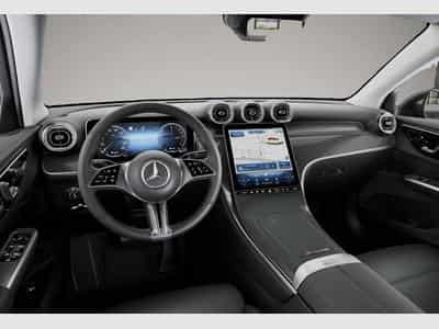 Mercedes GLA 200 (2025) - Photo 2