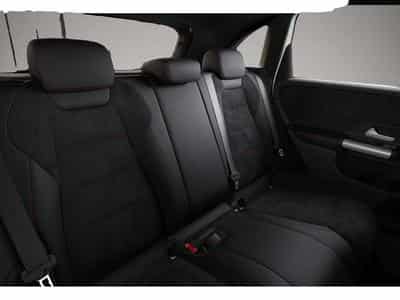 Mercedes 180 (2025) - Foto 7