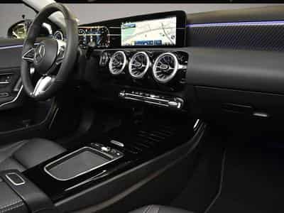 Mercedes GLA 200 (2025) - Photo 5
