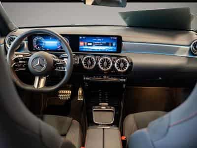 Mercedes CLA (2025) - Foto 5