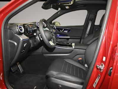 Mercedes GLA 200 (2025) - Photo 6