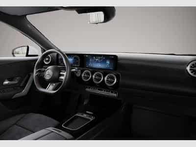 Mercedes 250 (2025) - Foto 4