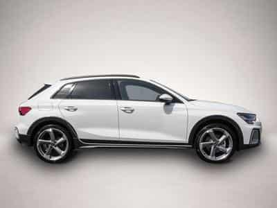 Audi A3 (2024) - Foto 4