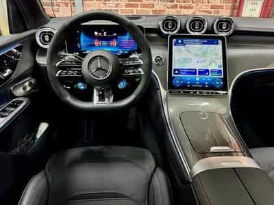 Mercedes C 63 AMG (2026) - Foto 4