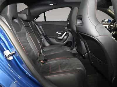 Mercedes GLA 200 (2025) - Photo 4