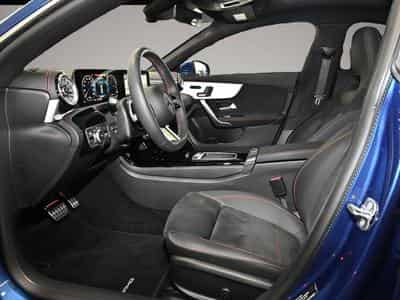 Mercedes GLA 200 (2025) - Photo 6