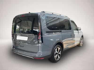 Ford Tourneo (2025) - Foto 4