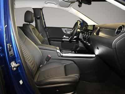 Mercedes 250 (2025) - Foto 2