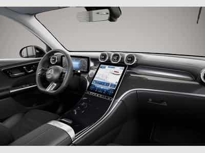 Mercedes GLA 200 (2025) - Photo 4