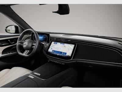Mercedes 300 (2025) - Foto 4