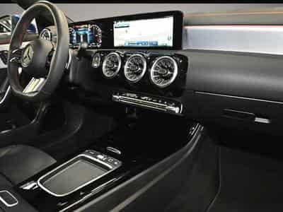 Mercedes GLA 200 (2025) - Photo 5