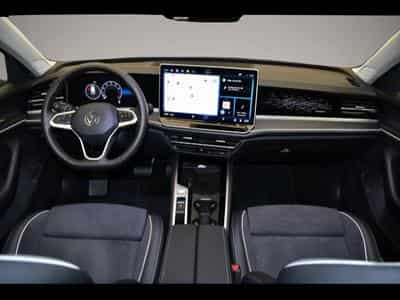 VW Passat (2025) - Foto 4