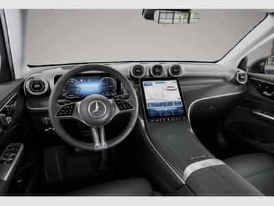 Mercedes GLA 200 (2025) - Photo 2