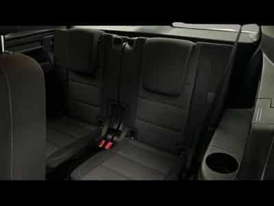 VW Touran (2025) - Photo 8