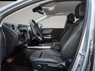Mercedes GLA 200 (2025) - Photo 5