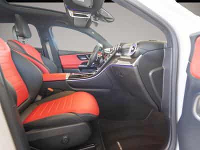 Mercedes GLA 200 (2025) - Photo 2