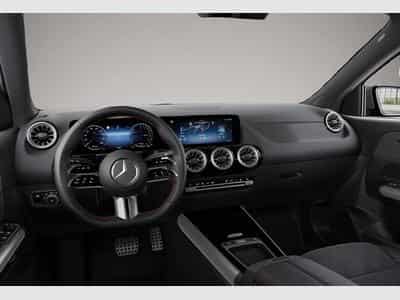 Mercedes GLA 200 (2025) - Photo 2