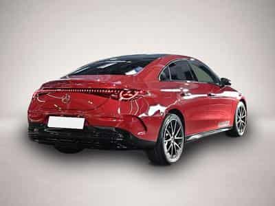 Mercedes GLA 200 (2025) - Photo 3