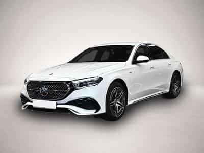Mercedes 300 (2025) - Foto 1