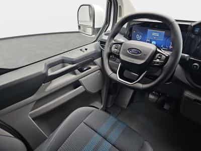 Ford Transit 2.0 ECOBLUE 170 BVA L1H1 Sport (2026) - Foto 8