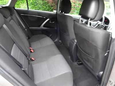 Toyota Avensis 1.8 AUTOMATIQUE (2014) - Photo 10