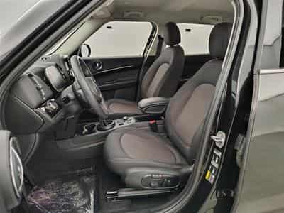 MINI Countryman SE All4 1.5A PHEV Cooper SE ALL4/NAVI/FULL LED/JA17/PDC (2023) - Foto 7