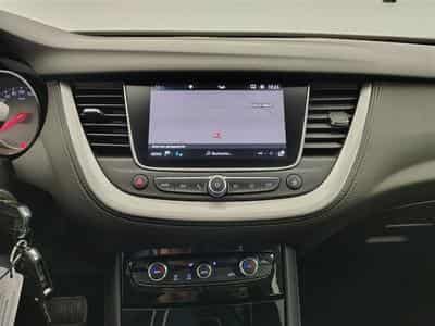 Opel Grandland 1.2 Turbo ECOTEC Edition FULL LED / NAVI / CARPLAY (2020) - Foto 11