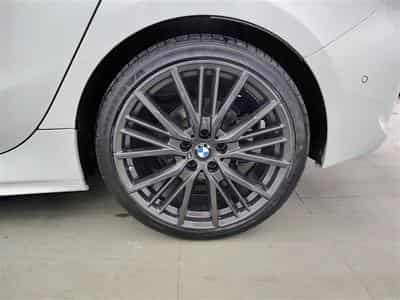 BMW 118 118iA Pack M NAVI / FULL LED / ALCANTARA / PANO (2024) - Foto 6